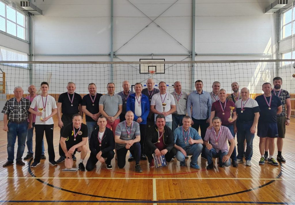 В Оренбурге прошел турнир по волейболу памяти Эдуарда Николаевича Цоя