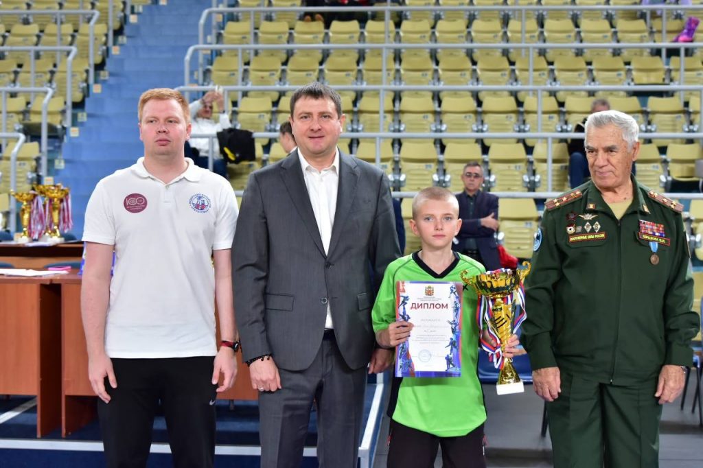 Завершился III традиционный турнир по волейболу среди юношей и девушек на призы Волейбольного клуба «Оренбуржье», памяти Н.П.Бухвалова.🏐