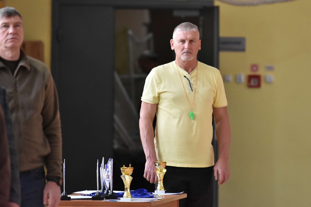 Новогодний турнир по волейболу среди ветеранов на призы директора МАУ ФСК «Гелиос»