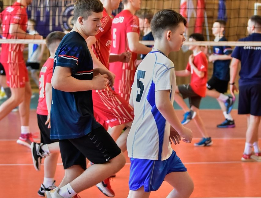 Развитие волейбола в районах: очередной мастер-класс состоялся в Грачёвке