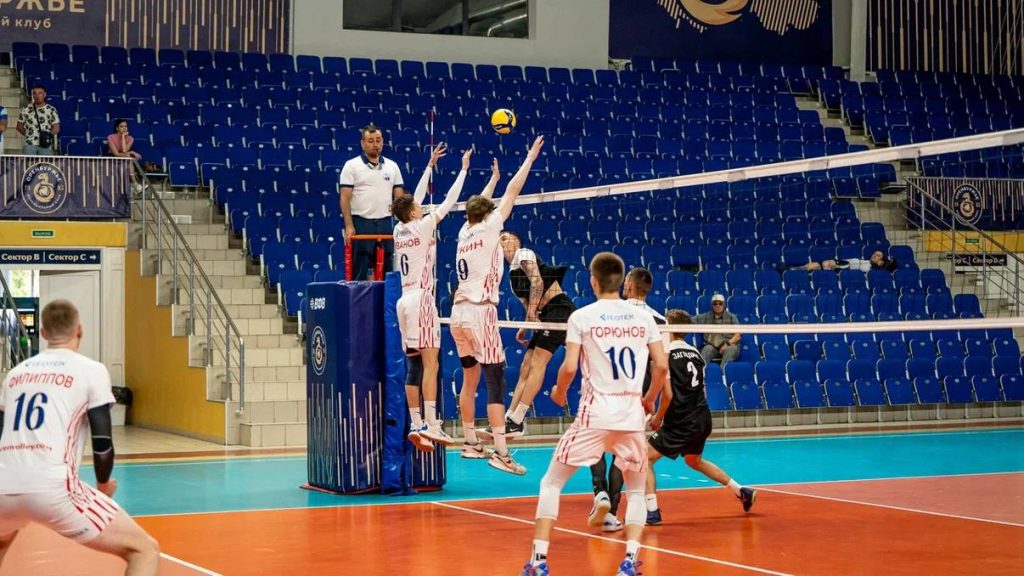 🏐 В Оренбурге завершился Чемпионат области по волейболу среди мужских команд!