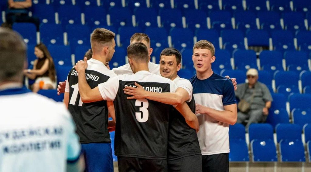 🏐 В Оренбурге завершился Чемпионат области по волейболу среди мужских команд!