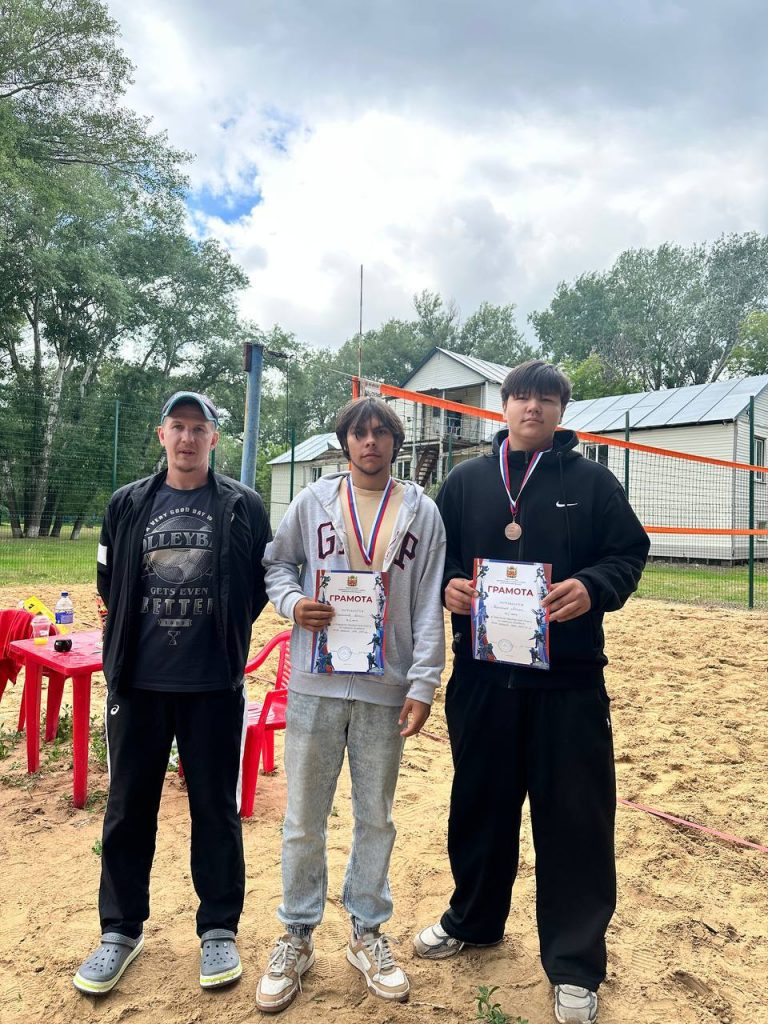 🏐🏆 Будущее оренбургского волейбола: определены победители Первенства области в трех возрастных категориях! 🏆🏐