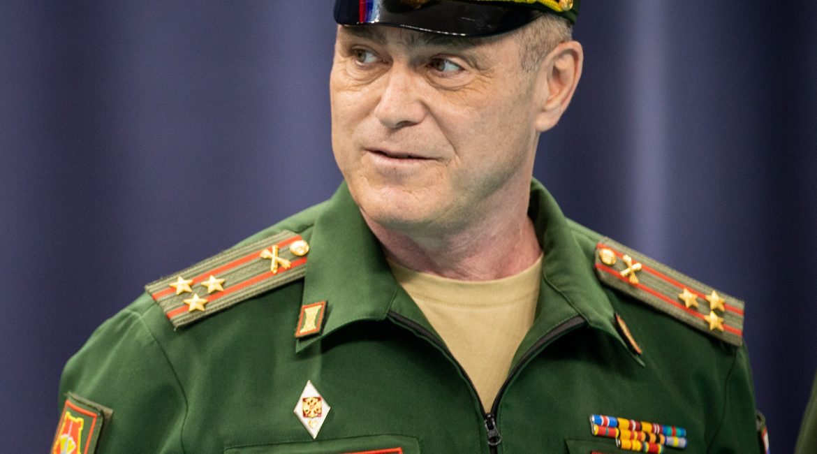 Военный комиссар Оренбургской области Дмитрий Килеев отмечает 55-летие.